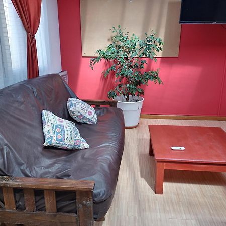 Casa Grilli Cerca De La Terminal Apartment Rio Gallegos Ngoại thất bức ảnh